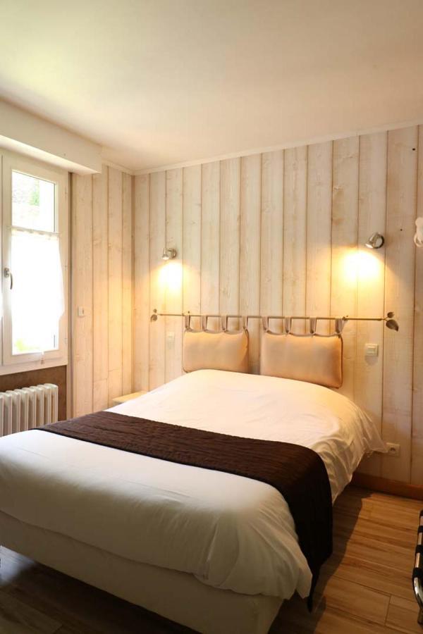 Le Vieux Moulin Hotel Hédé Kültér fotó