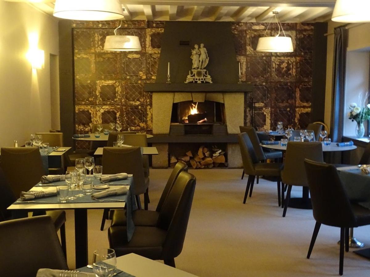 Le Vieux Moulin Hotel Hédé Kültér fotó