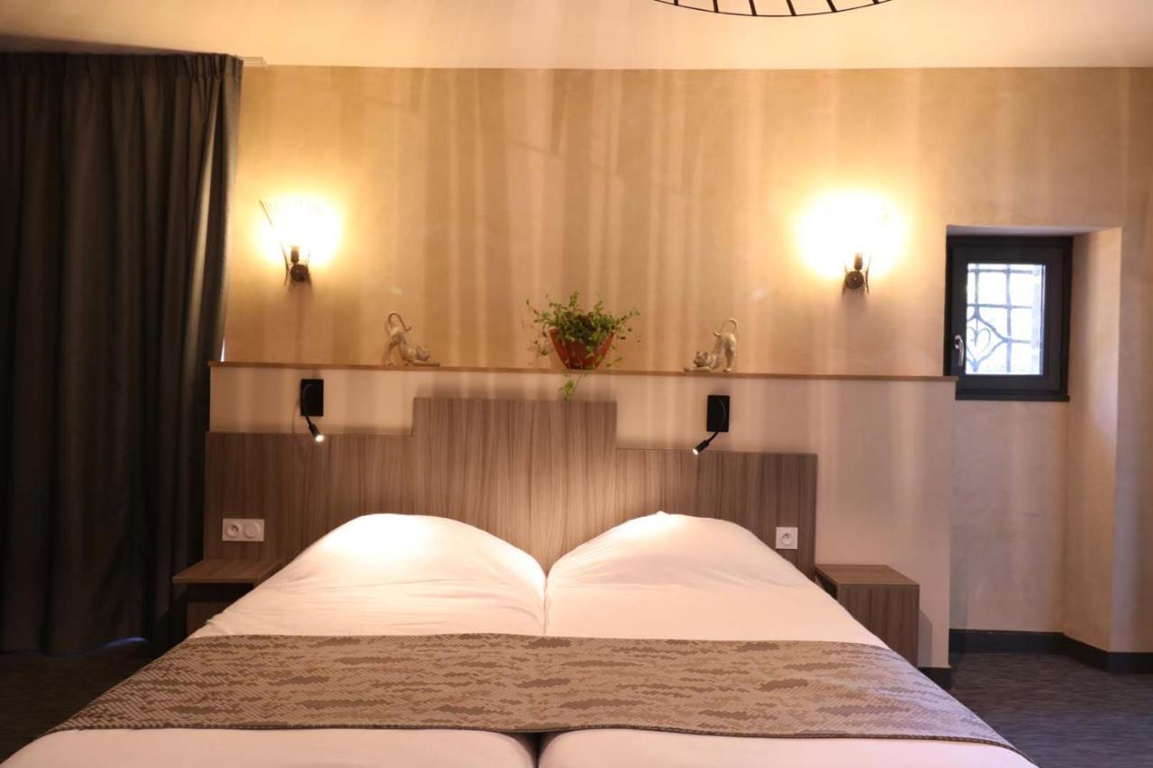 Le Vieux Moulin Hotel Hédé Kültér fotó