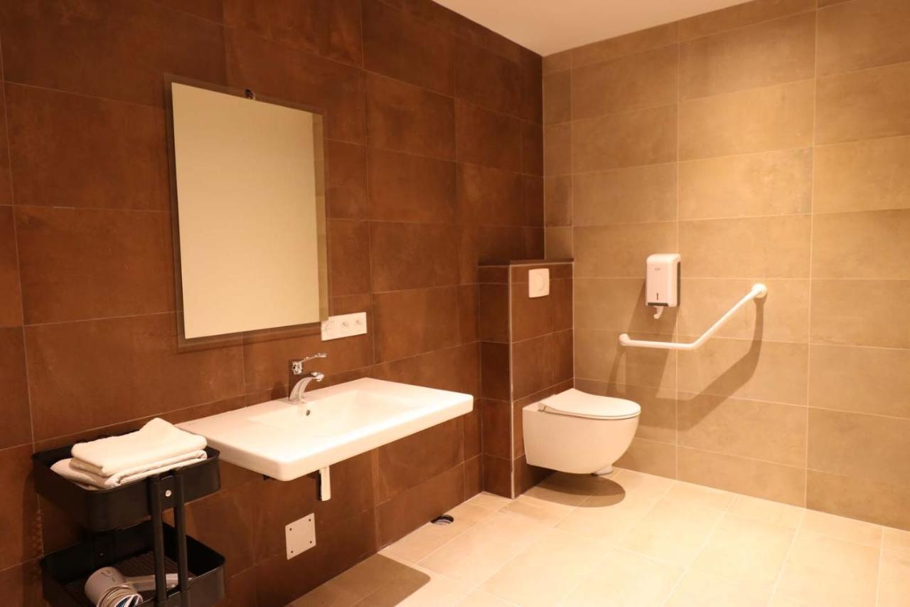 Le Vieux Moulin Hotel Hédé Kültér fotó